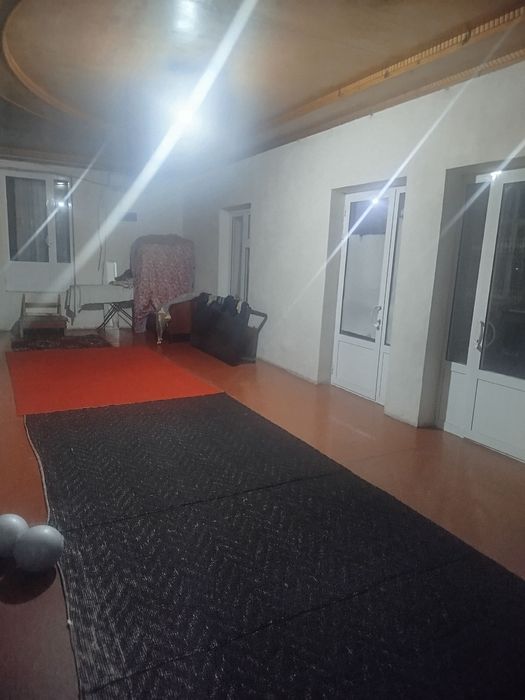 Аренда участка лаеле махалла 3 хона 15 сотка