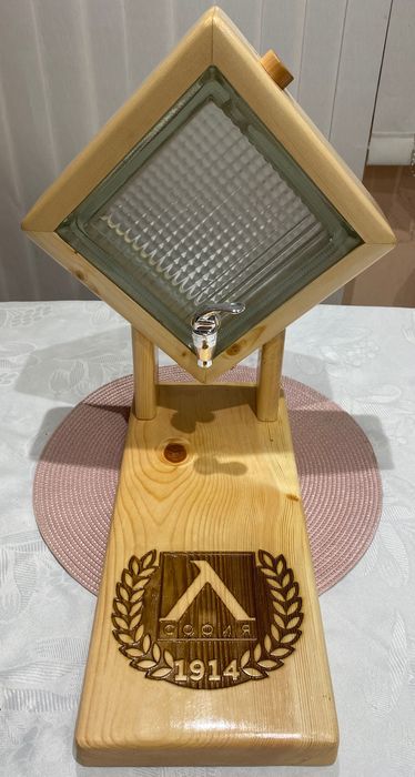 Диспенсър за алкохол с възможност за гравиране на изображение и текст