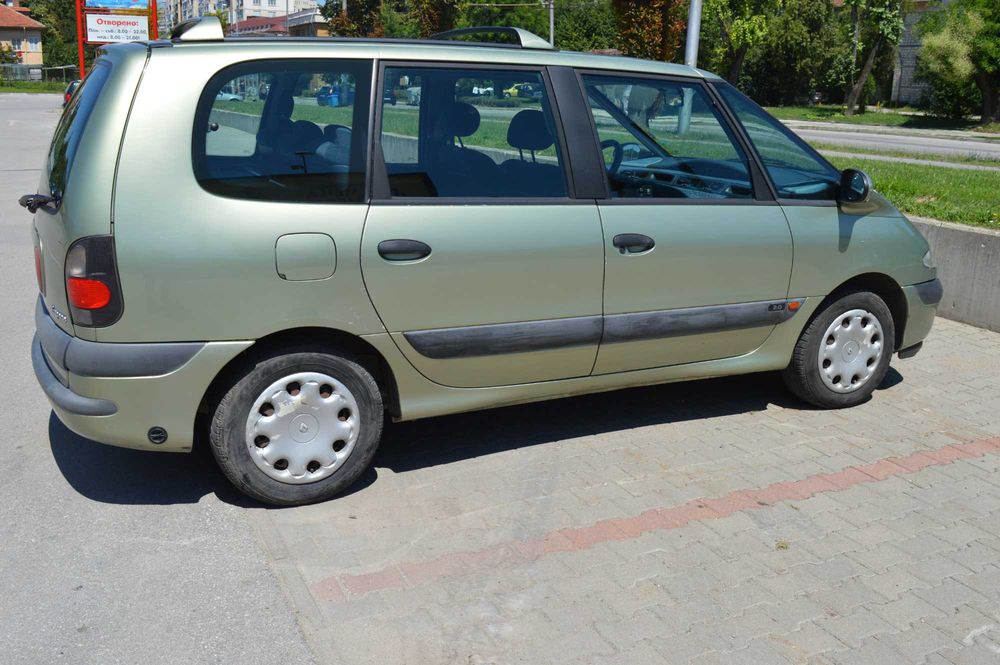 Renault Espace 2.0 LPG - 6 +1 места