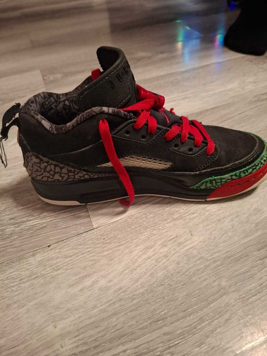 Adidasi Air jordan 3