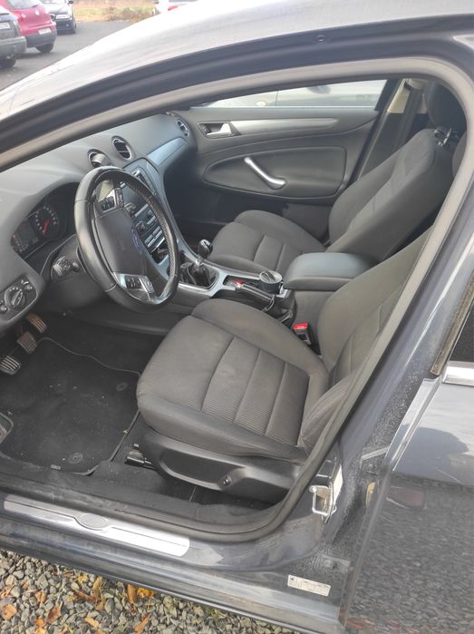Ford Mondeo 2014 | 2.0 TDCI 140 CP | Cutie Manuală | Proprietar, Stare foarte bună