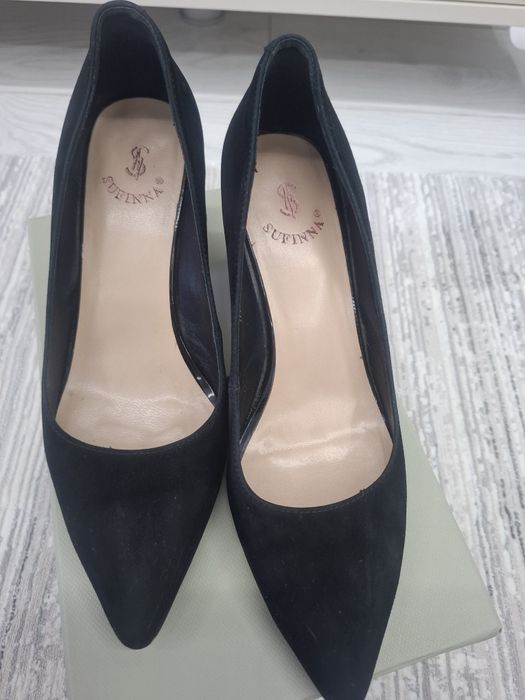 Продам женскую обувь рр 38