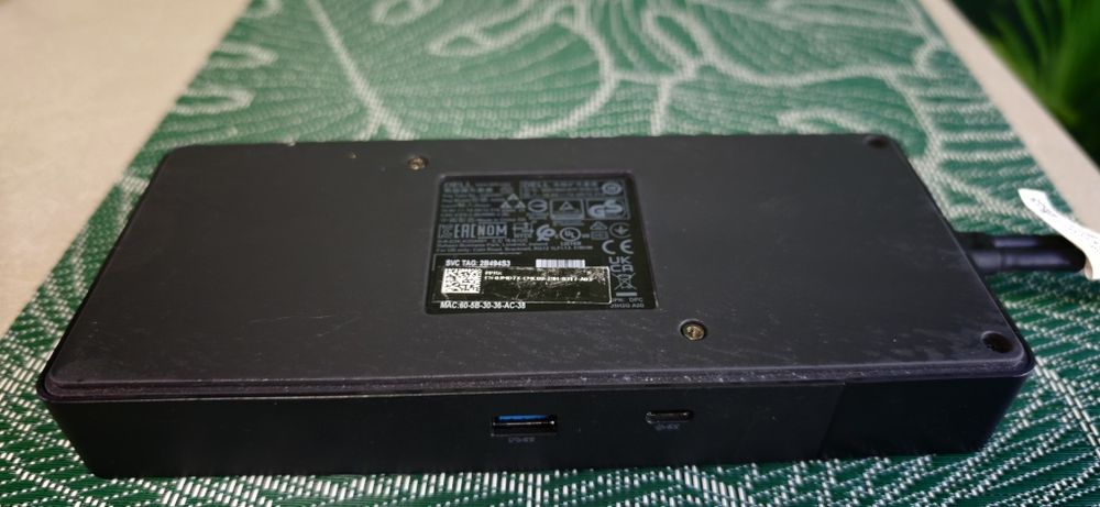 2x Dock Dell WD15 + WD19DCS cu încărcătoare originale – HDMI, DP, LAN