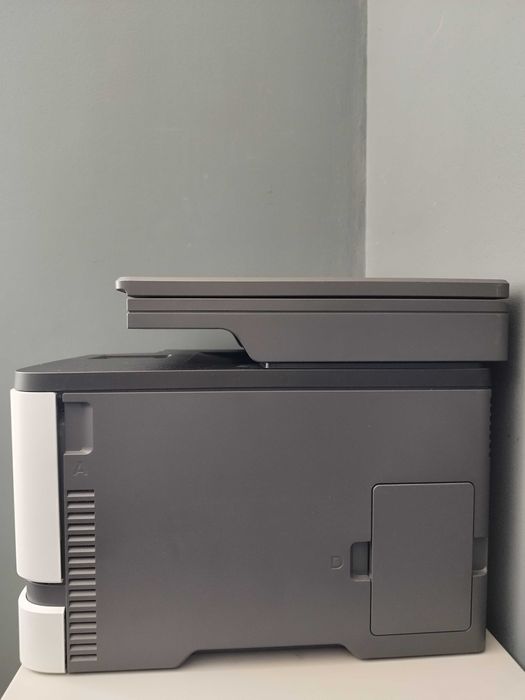 Принтер и скенер Lexmark MC3224dwe