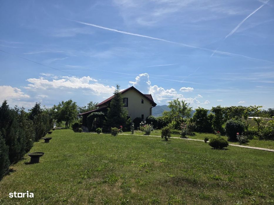 Casă individuală de vânzare | Balata – Șoimuș | 110 mp| Teren 5.095 mp