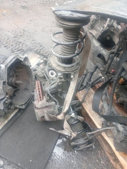 Arcuri telescoape  fuzete fata Ford focus 2 break 1.6 tdci 2009