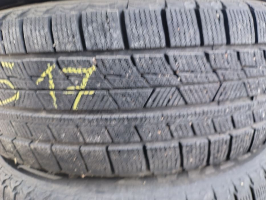 215 55 17 зимни гуми втора употреба