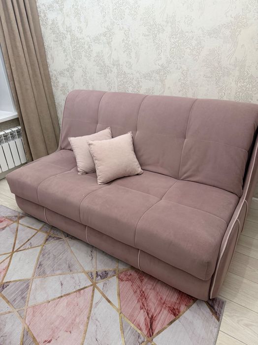 Продам диван  детский кровать