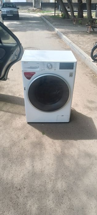 Продам стиральную машинку