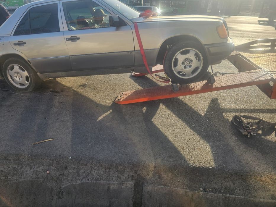 Эвакуатор работаем 24.7