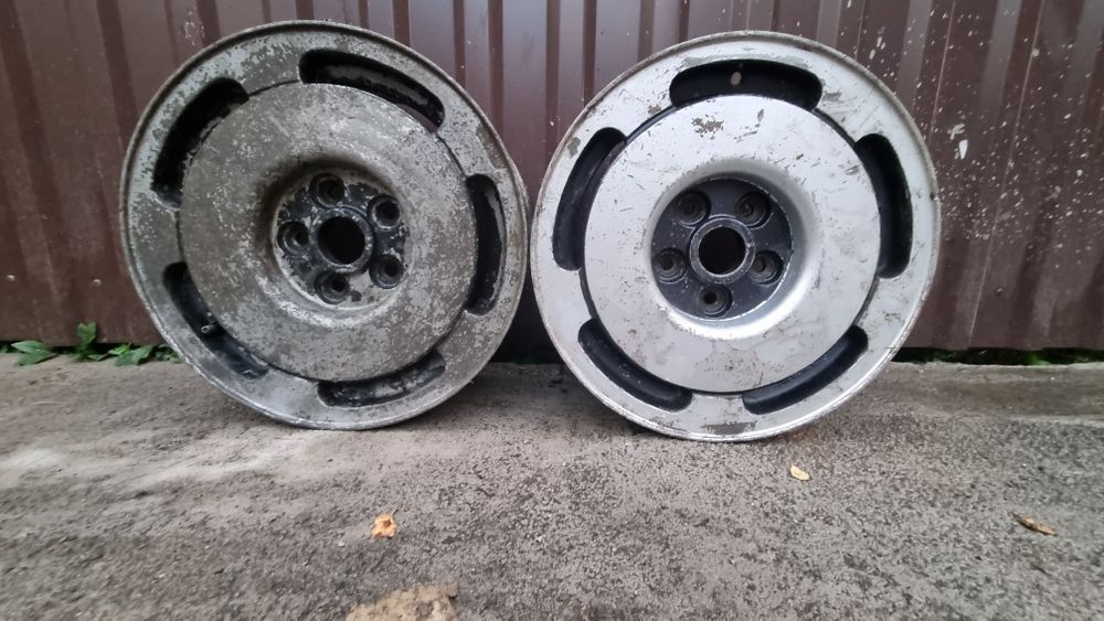 Продам 2 диски Т4