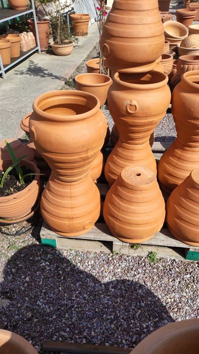 Глинени делви ,керамика,кашпи ,саксии