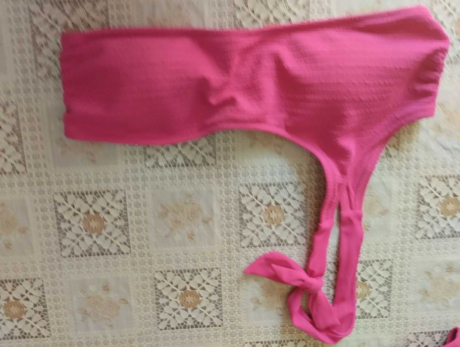 ефектен нов бански на ф.Палмарс