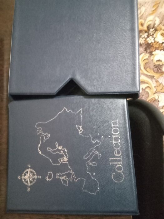 Альбом почтовых марок большой