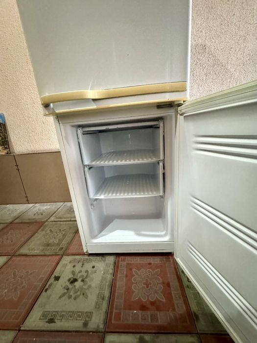 Холодильник samsung б/у