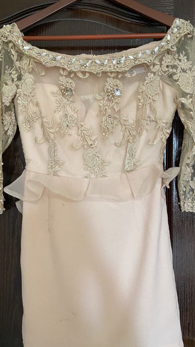 Официална рокля XS размер