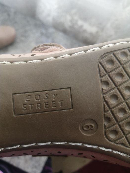 Женская обувь, туфли