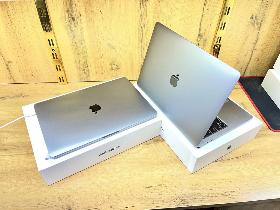 MacBook Pro M1  8/256