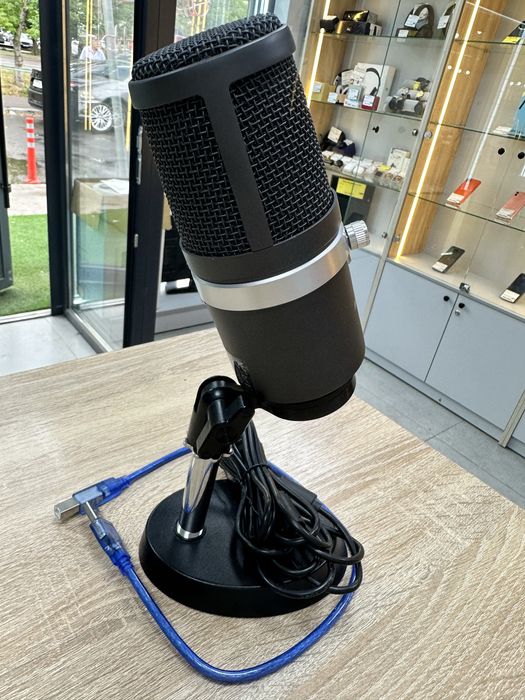 Микрофон AverMedia AM310 (A4)