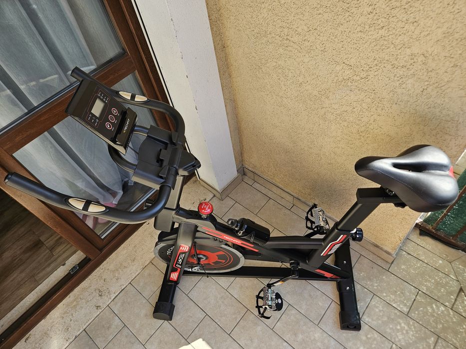 Bicicleta spinning TECHFIT® SBK1500N PRO MAX