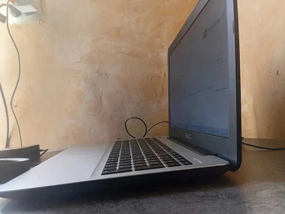 Ноутбук asus для учебы и игр