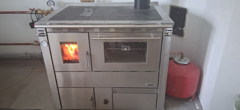 Sobă tip centrală Senko.