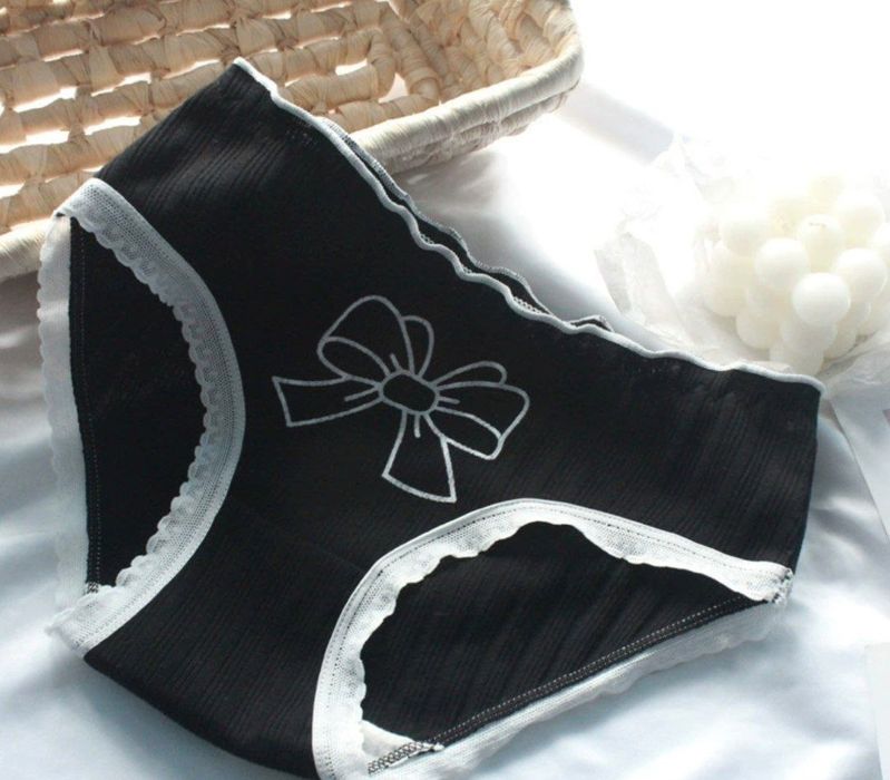 Трусики женские  .