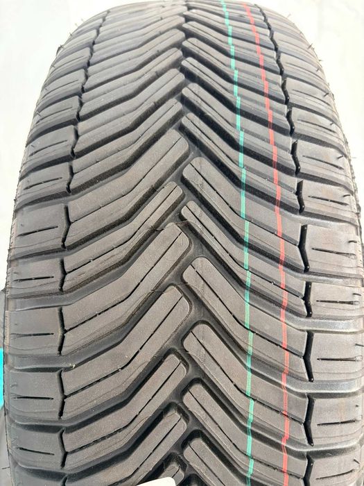 Set anvelope noi mixte All Season 205 60 R16 Michelin CrossClimate 96h dot septembrie 2022