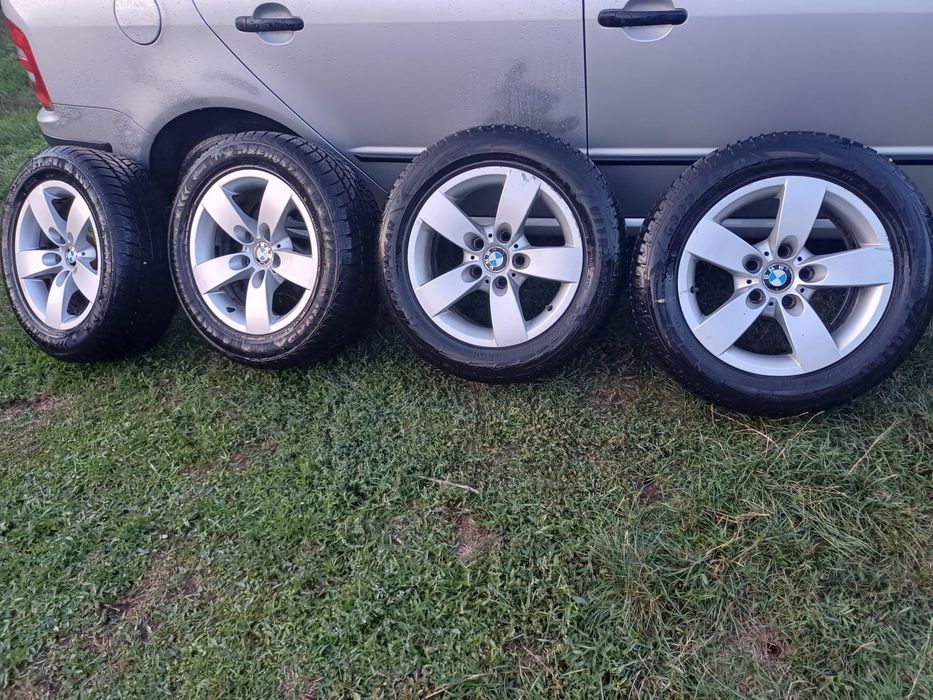 Vand jante originale BMW Styling 242 R16, cu anvelope de iarna 225 55 16