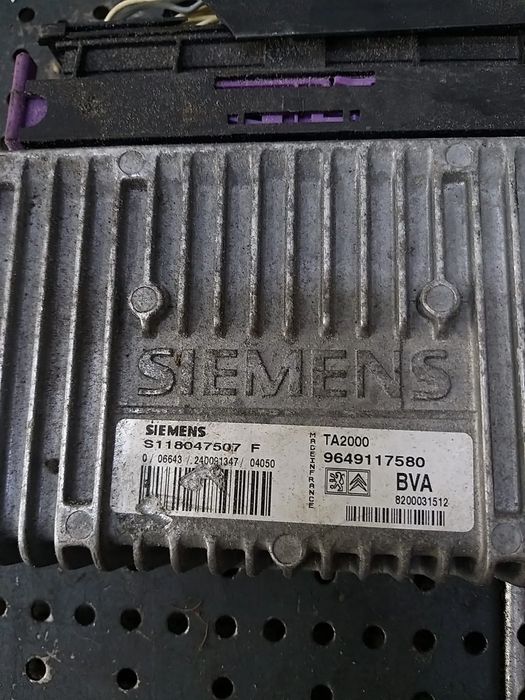 Calculator cutie automata 2.0 hdi citroen c5 9649117580 8200031512 s118047507f