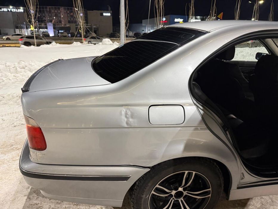 BMW E39 520i 1997 продается