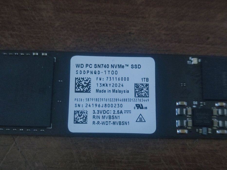 Ssd 1tb nvme 4.0 Pro - WD PC SN740 - că NOU ,câteva zile de utilizare