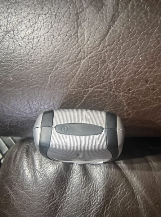 Nokia 3310 ( decodat, carcasă nouă)