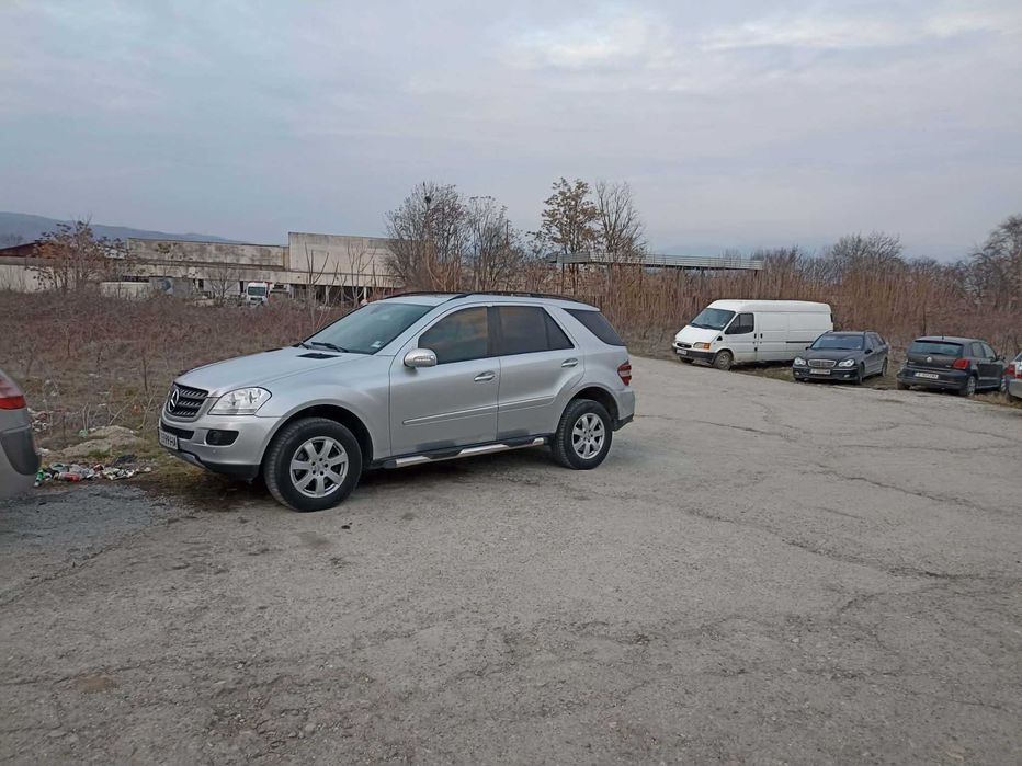 Мерцедес ML 164...