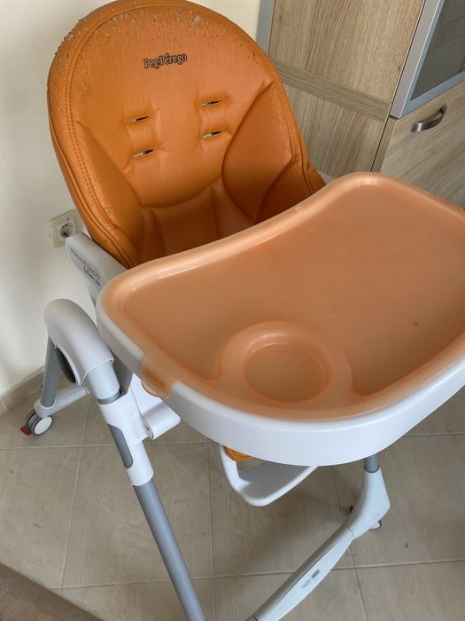 Peg perego столче за хранене