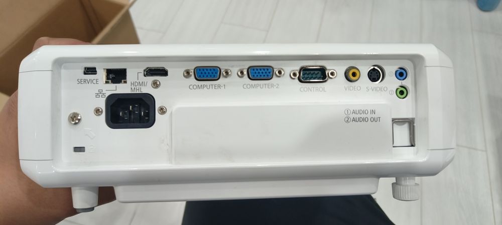 Продам проектор Canon LV-WX320