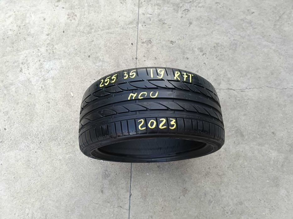 O anvelopa noua vara 255 35 19 bridgestone potenza S001 run flat 2023