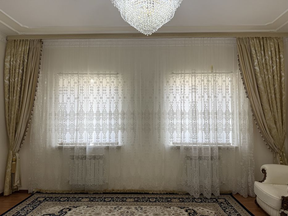 Продаеться шторы