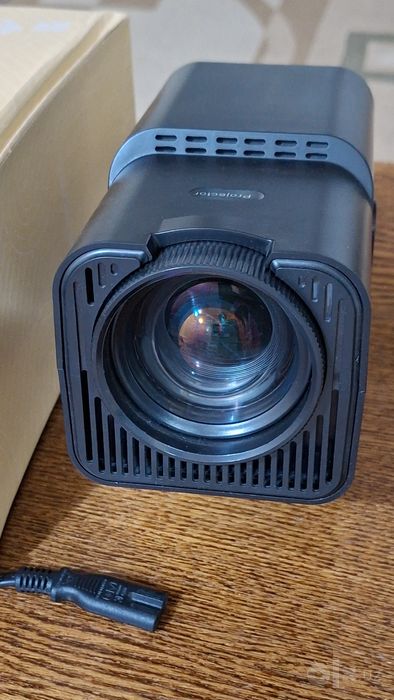 Проектор HY320 Full HD разрешение