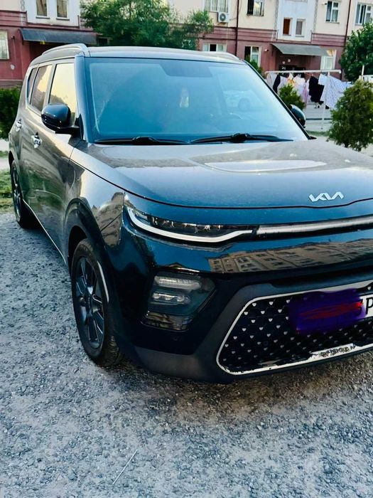 Aqilli Kia Soul mashinasi