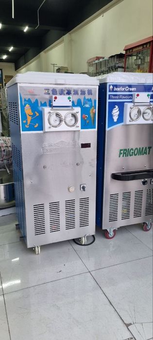 Muzqaymoq aparat Frigomat frezir argenali optim