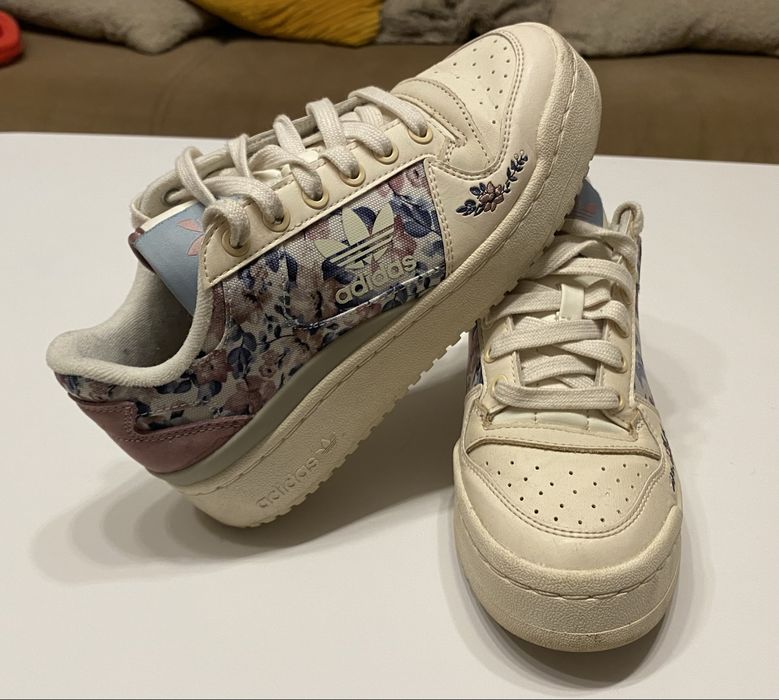 Adidas Forum Bold
