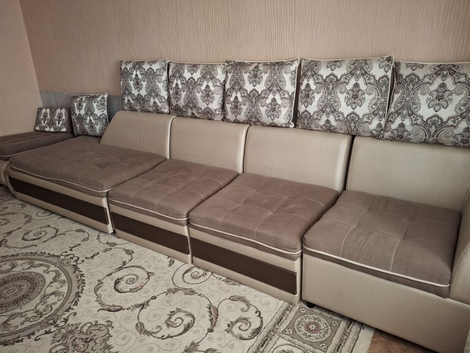 Продам диван в хорошем состоянии