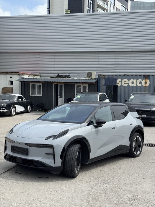 Zeekr X 2023yil 520km