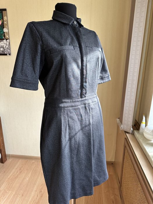 Платье демисезонное