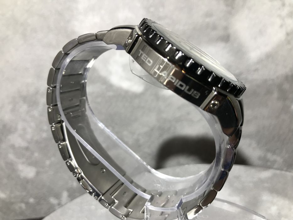 Часы мужские, Ted Lapidus Swiss made