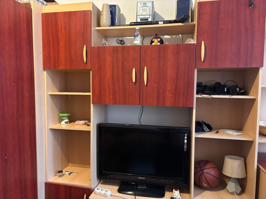 Inchiriez garsoniera in cartier Astra