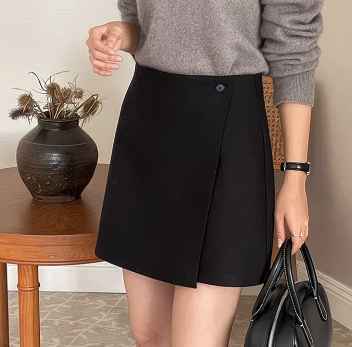 черная юбка (размер М)