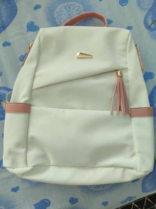 Дамска раница от еко кожа