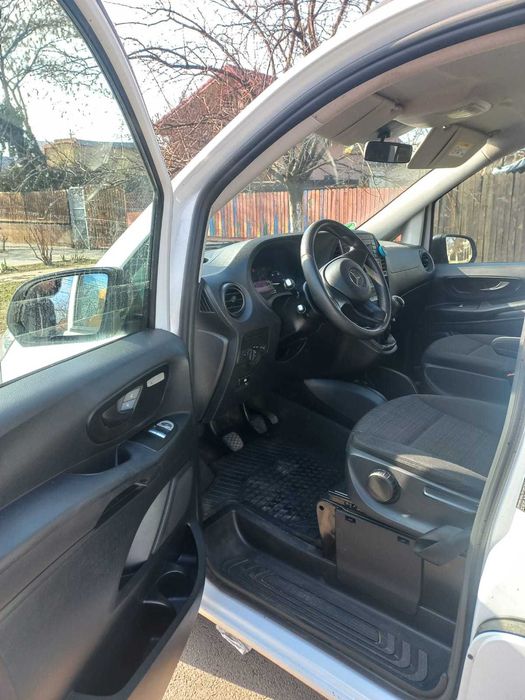 Mercedes Vito 2017 5 locuri